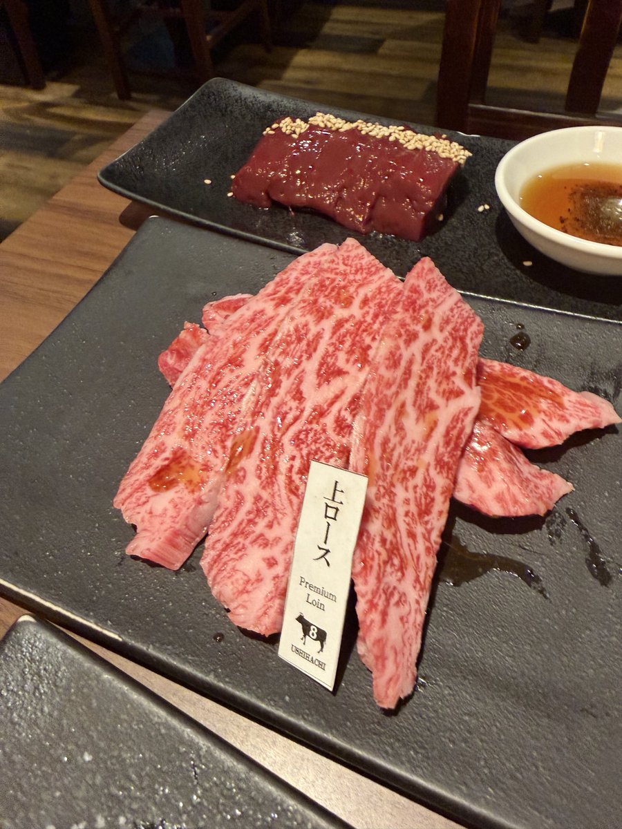 binarynova_09's tweet photo. またまた、誕生日祝ってもらい感謝🙏
脂の大量摂取により、胃もたれ限界
でも、最高に美味かったჱ̒˶ｰ̀֊ｰ́ ) https://t.co/s5oLT8YGz2