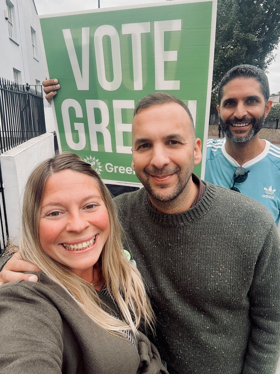 ZackPolanski's tweet photo. Amazing day! Thanks everyone who came out to volunteer.

In Parliament I'll be pushing for Rent controls, water nationalisation, tackling the climate crisis and standing up for the people of Holborn &amp; St Pancras.

And the final picture wasn't on my bingo card but sure! https://t.co/DMertMFCVM