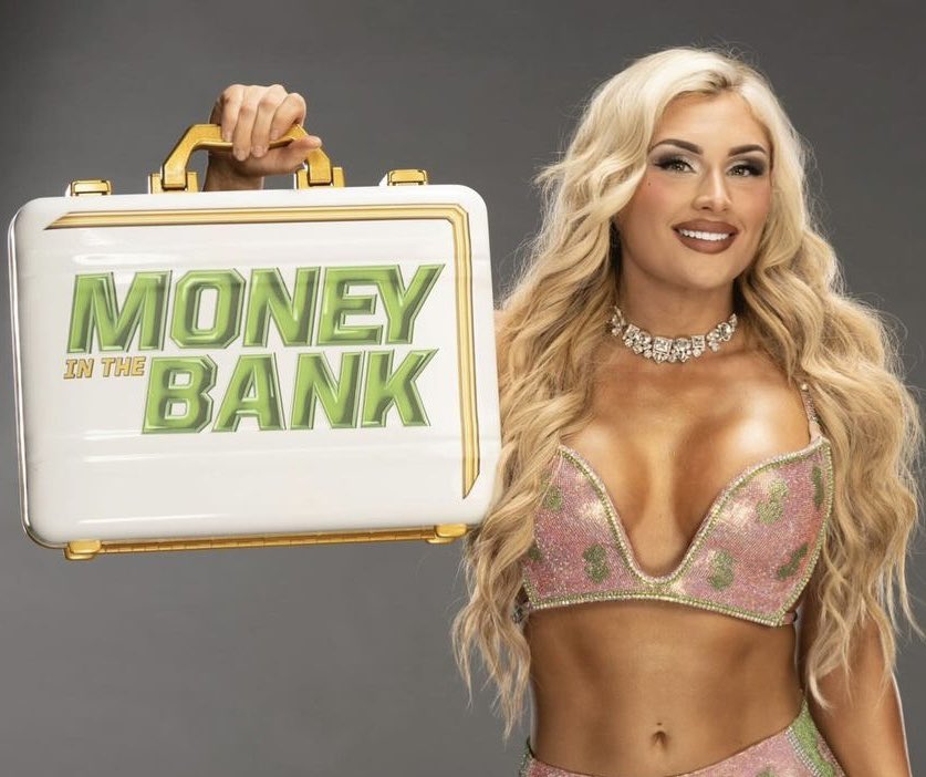 Angel__David__4's tweet photo. @TripleH @WWE @espn @netflix @SmoothieKingCtr @TKOGrp We Want Tiffy Two Time Miss MITB 🙏🏻 https://t.co/u6tXP3CpJ5