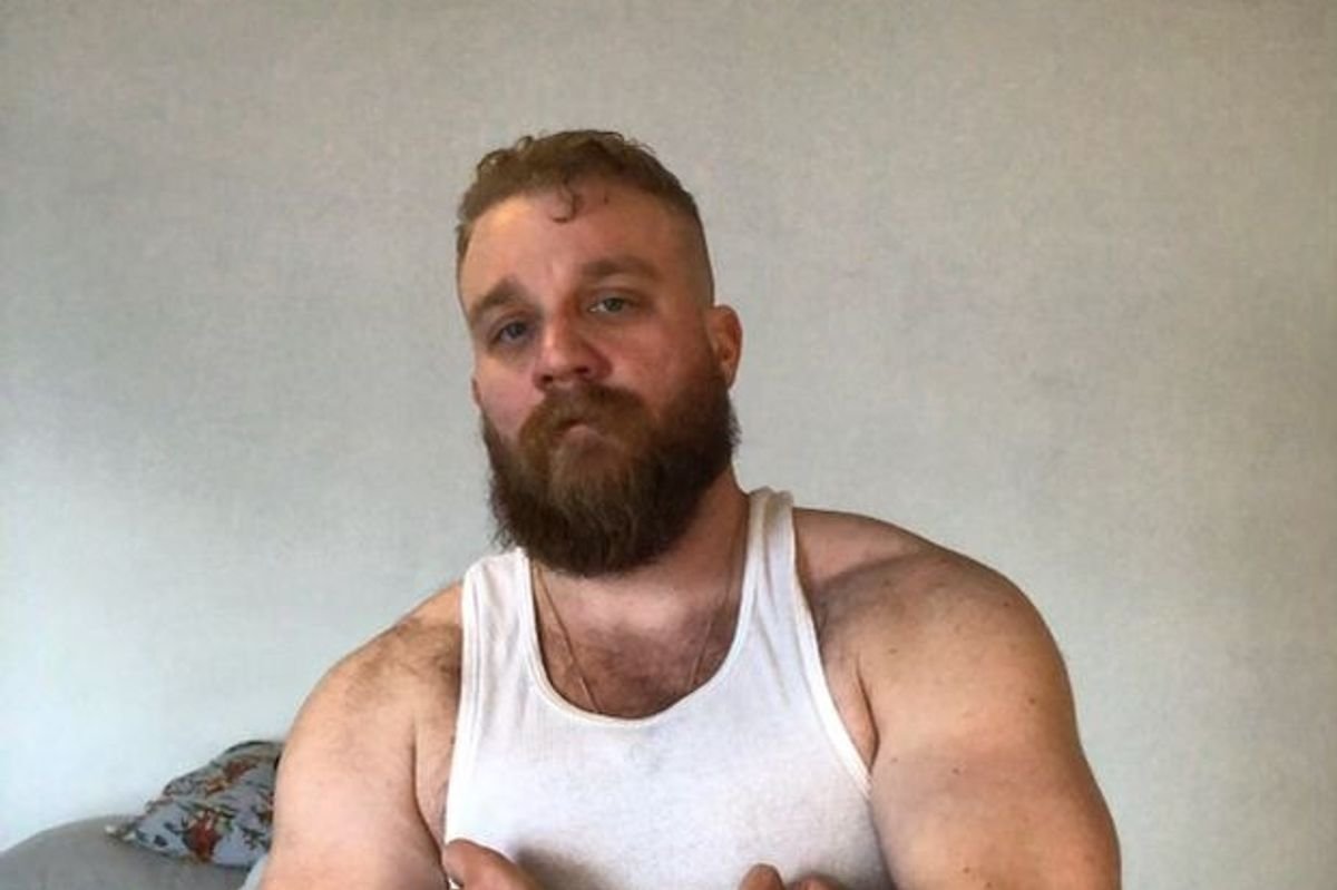Happy_cat48's tweet photo. @Doffanii @TheWyteRabbit1 Sorry, but if this (trans) person enters a women's restroom without needing to show what they have between their legs, I would be alarmed and uncomfortable. What should I say, show me your dick? No, I would say "tf this is the woman's" https://t.co/ldI2rOIcR9