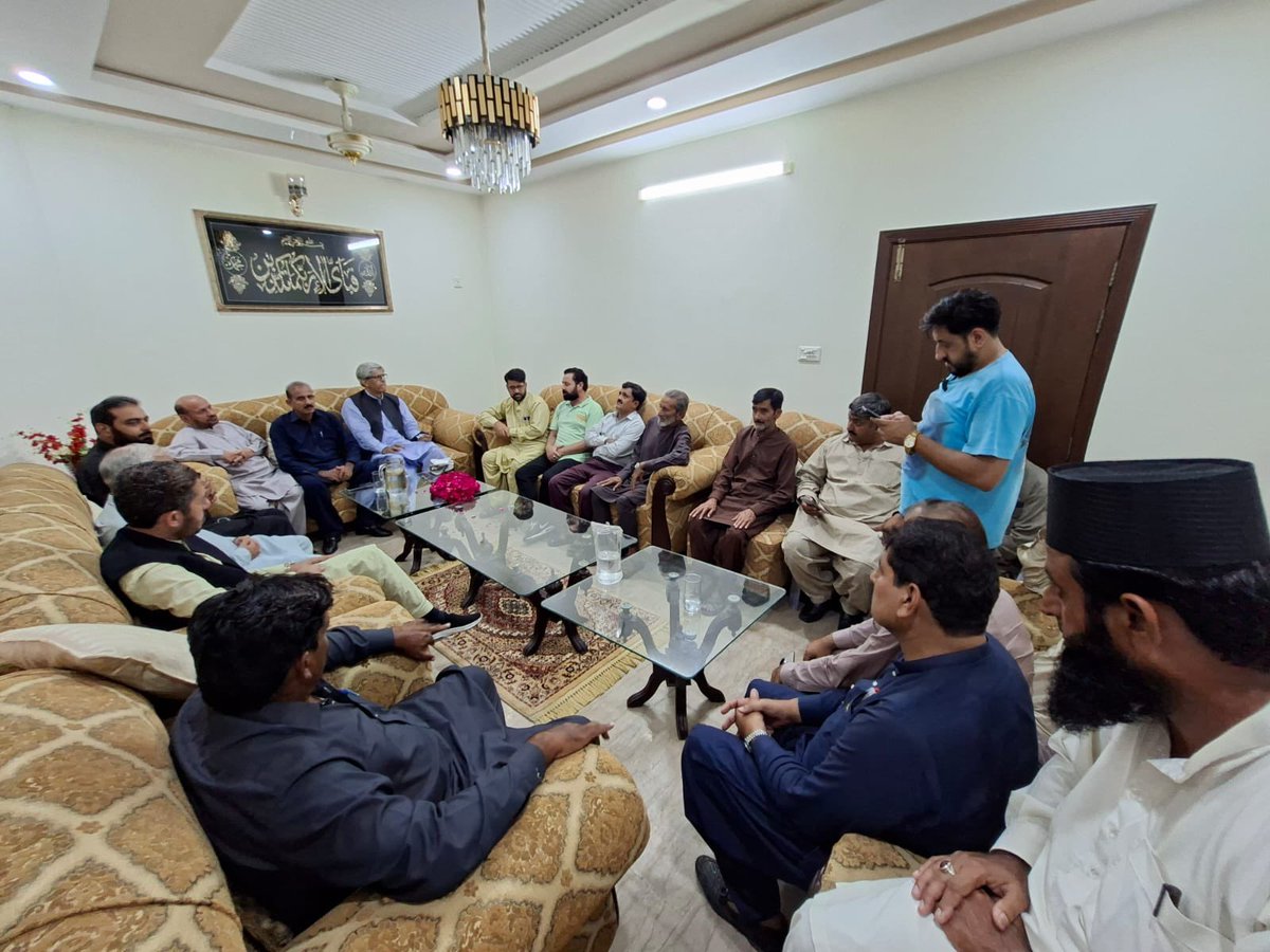 ThePMLNGrw's tweet photo. انشااللہ ایم این اے 77 راشد بشیر ورک کی الیکشن کمپین مرزا خلیل جرال کشمیر کالونی کینٹ کی رہائشگاہ پہ کارنر میٹنگ
#NA77 #PMLN #Gujranwala https://t.co/01JA5KWMg7