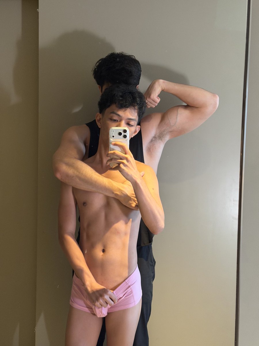 urbluetwink's tweet photo. just fully submitting to his BWC 🥺🧎

full videos on telegram: https://t.co/9YHhNCska9

@urbluetwink 
@XLTopper 

💥 @Pinoy_Poppers https://t.co/Qr0skIdhAI