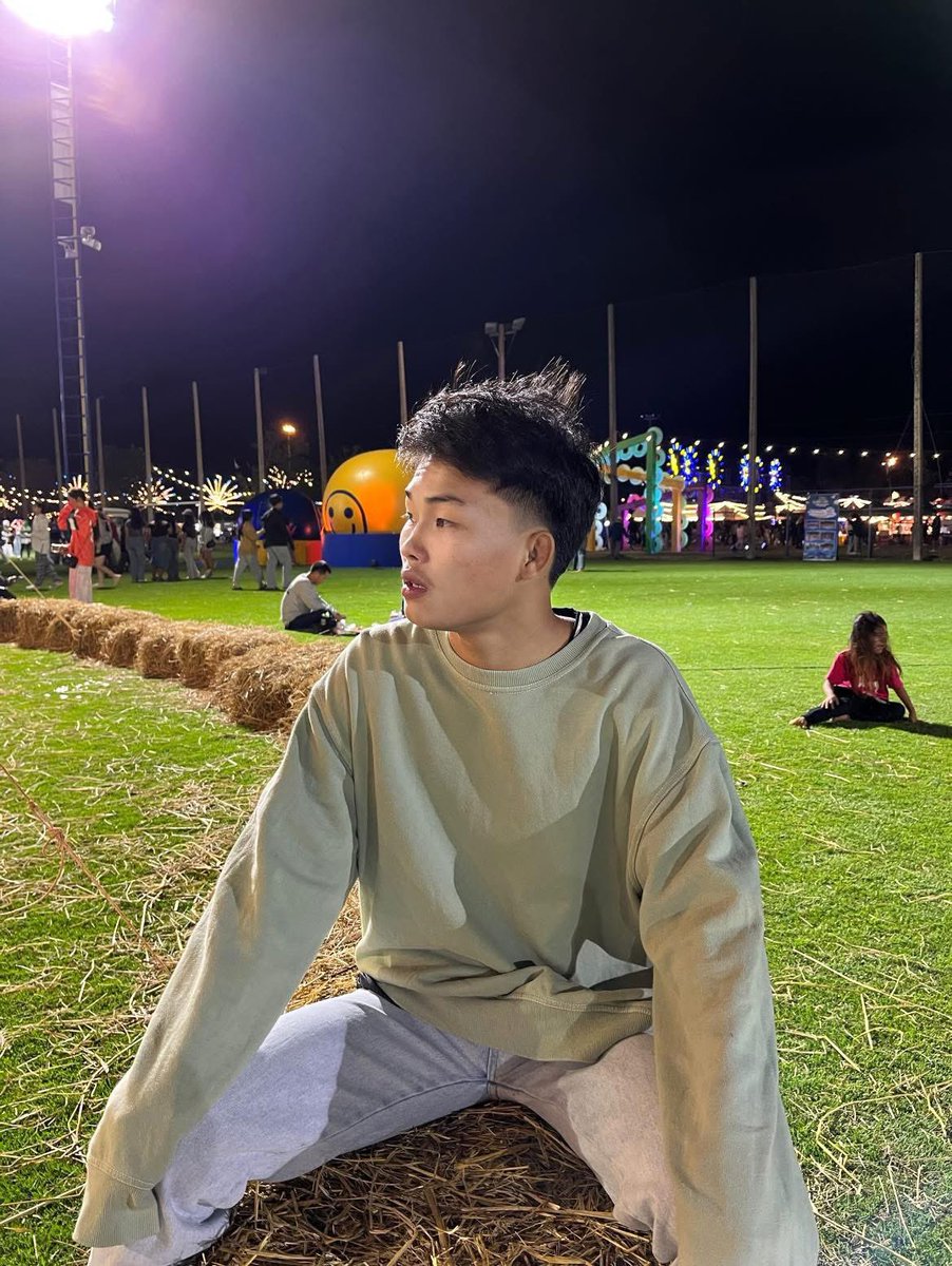 Duxengdi's tweet photo. น้องอาร์ท สเป็คเลยคนนี้ เดี๋ยวนี้คือหล่อ https://t.co/pMeNOPGiSV