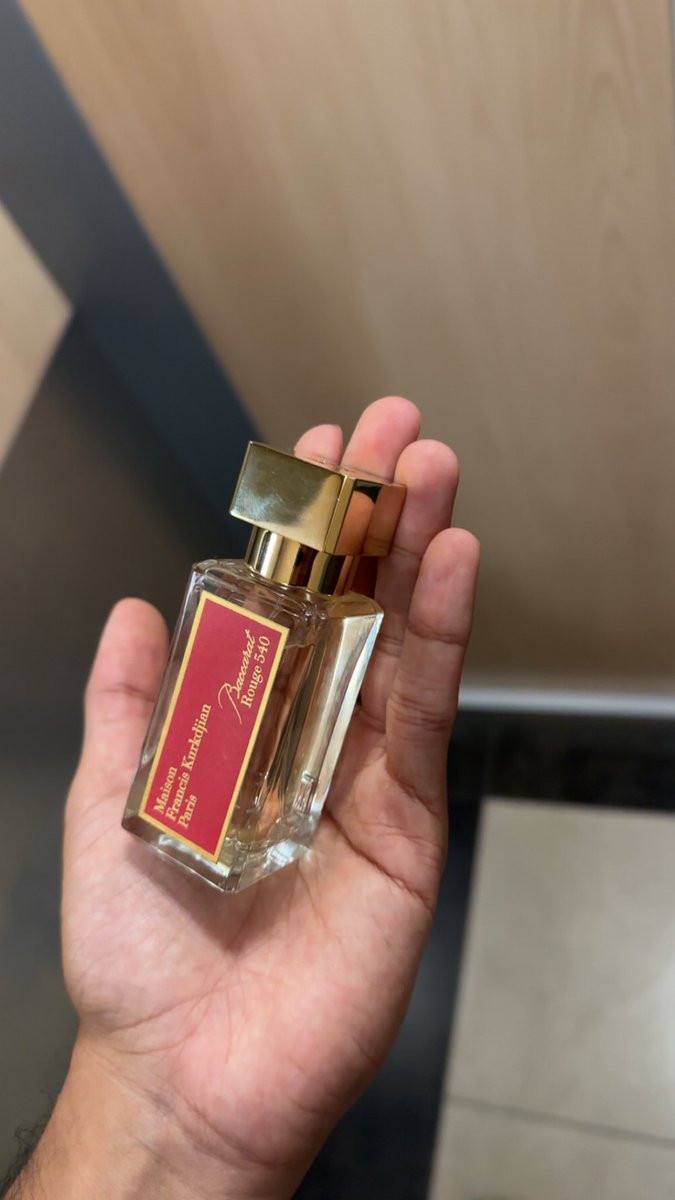 _yc922's tweet photo. mfk baccarat rouge 540 - eau de parfum 35 ml (sans boîte) 110€ https://t.co/8Rgrz360Qd