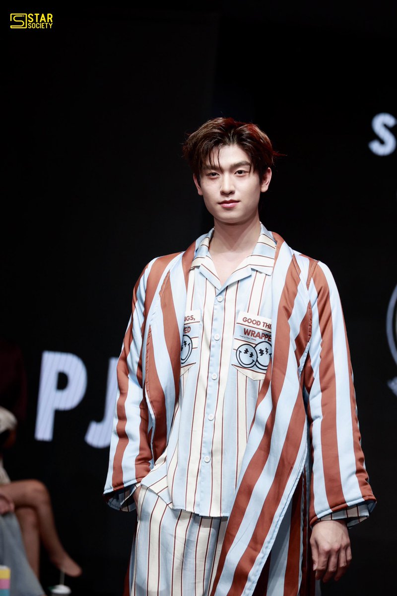STARSOCIETY_TH's tweet photo. #tthomastc  ร่วมเดินแฟชั่นโชว์ ในงาน  Bangkok International Fashion Week 2026 - Visionary Stage at Siam Center 

THOMASKONG AT SIAM CENTER BIFW26

#SiamCenterBIFW2026xTHOMASKONG  #SleepingcloudTH
#SiamCenterBIFW2026 #BIFW2026 #SiamCenter #thomaskong #โทมัสก้อง https://t.co/PalYjPqAP2