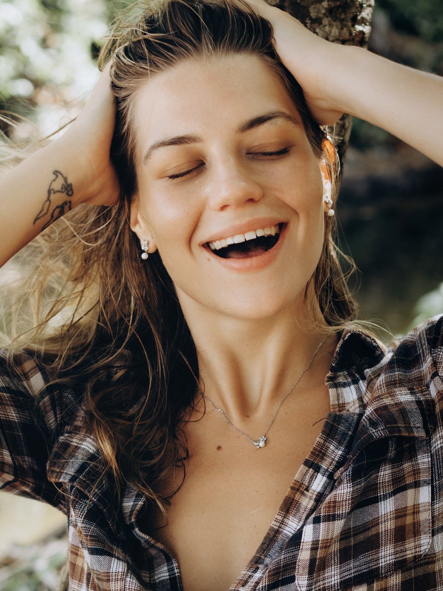 ggkoy12's tweet photo. These photos from last year found their song today. In the end, it’s about spring. Posting this today feels just right. Somewhere between an ad for happiness and a dental clinic. I like going to the dentist, and you can tell. Life is, after all, a https://t.co/SUeHNojWOa