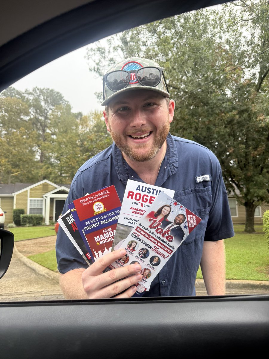TedVeerman's tweet photo. Great morning with the @CapitalYRs and the @FSUGOP turning out the vote for @rogersforfl, @ByronDonalds, @AshleyMoodyFL and the rest of the @FloridaGOP ticket in Tallahassee!

Proud of the hard work and determination from a great group of @FloridaYRs this Saturday morning. https://t.co/8YsmDpUV8P