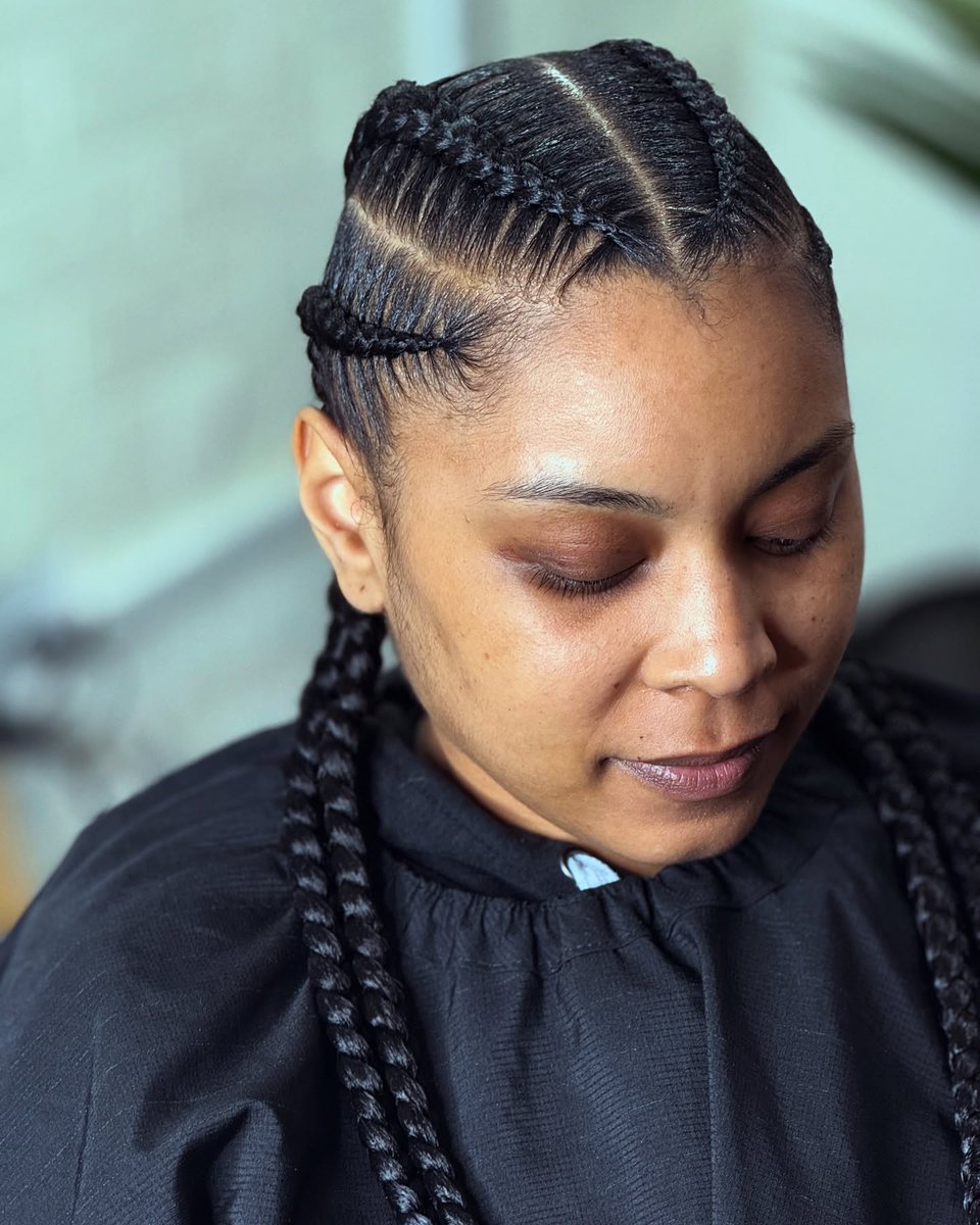 michelTHJ's tweet photo. Women’s Hair – 4 Stitch Braids (hair included) https://t.co/2efSmM4O27