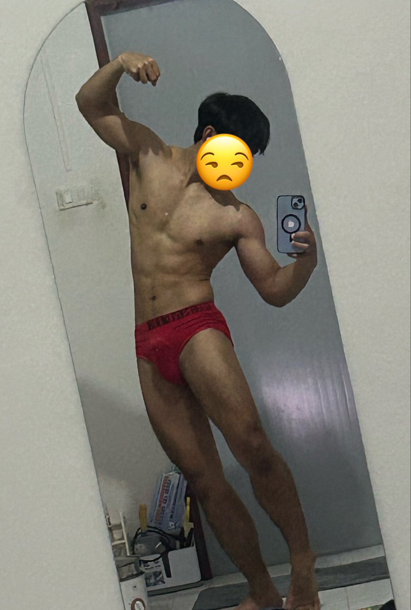 DPanupong2's tweet photo. ดูดีข้างนอก แล้วเผ็ดข้างใน https://t.co/ZnldxsjiIt