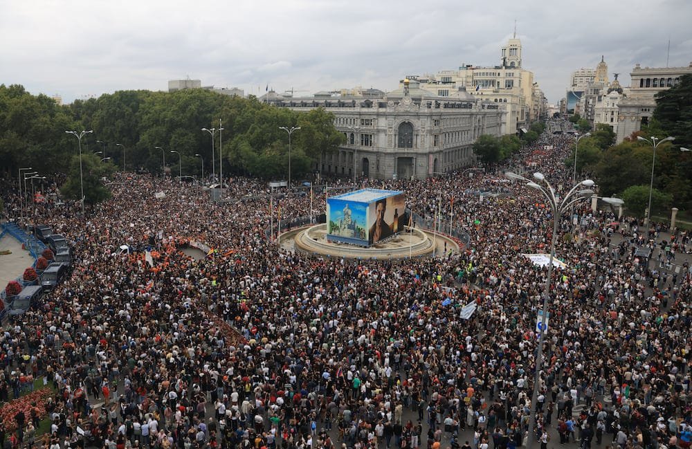 fcmmfc's tweet photo. "El poder del pueblo, que no es lo mismo que la versión domesticada de éste expresada en elecciones periódicas mediante sufragio universal, se ve en pocas ocasiones, y se ejerce en menos" Eric Hobsbawm. https://t.co/lcbTdTSRBY