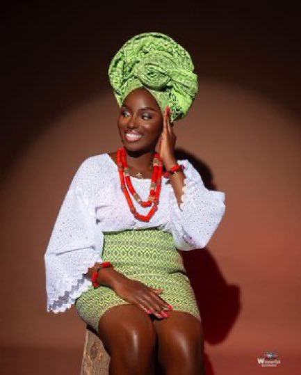 paxyoruba's tweet photo. Adúmáradán is a praise in Yoruba culture for a reason. A culture that was never colorist. https://t.co/xQ8EHNfiZ5