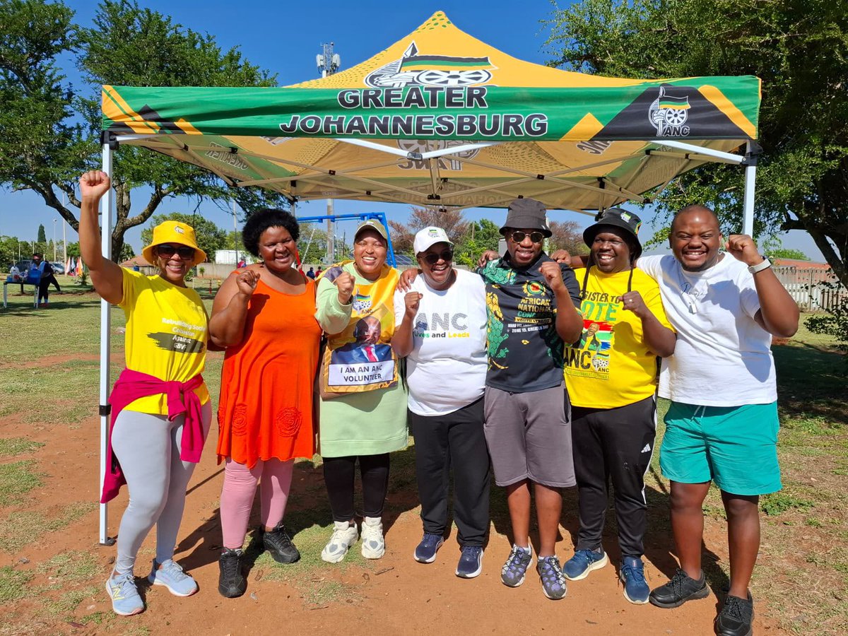 MYANC's tweet photo. ANC NEC Member Cde Mmapaseka Steve Letsike joined the Noordwyk Park Run in Midrand this morning, alongside the ANC Ward 112 councillor candidate, spending the morning engaging naturally with residents and sharing in a community activity.

#VoteANC2026 #LetsBuildBetterCommunities https://t.co/m8FA74jidW