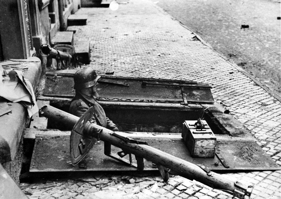 kershaw_alex's tweet photo. Lying in wait. Fighting in Aachen will cost the US two thousand dead in the next two weeks. https://t.co/eNLMX8mNqE