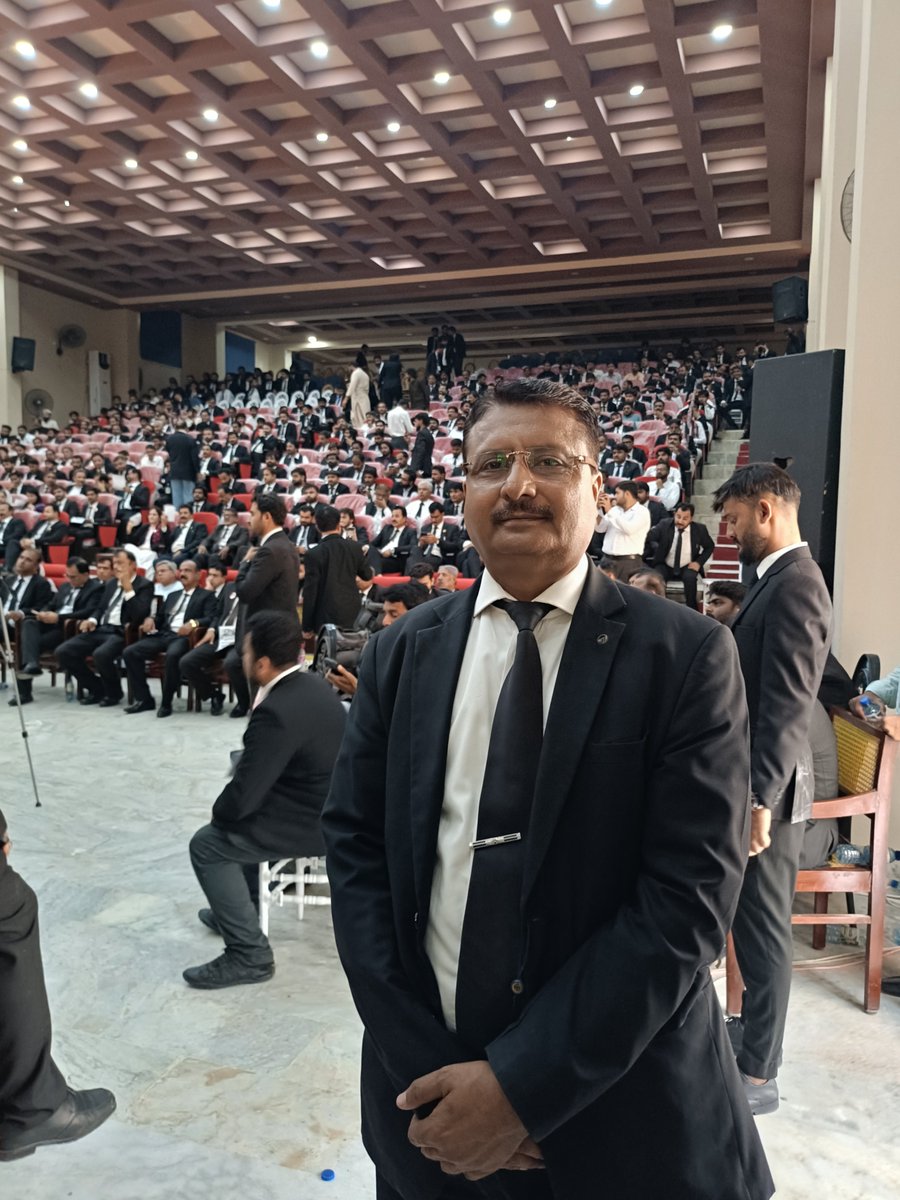 DeedarAdv12's tweet photo. Attend All Sindh lawyers convention against no more division of Sindh GA Sindh arranged by HCBA Hyd @ auditorium High Court 🇱🇾🇵🇰 Regards. Adv. Deedar Hussain Shah GS PLF Hyd https://t.co/7CI85ZjhUy