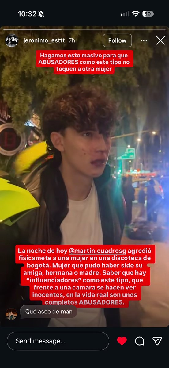 Majowdhs's tweet photo. Este influencer ayer en la 85 agredió físicamente a una mujer. Realmente nosotras no sabemos quién está detrás de una cámara. Por favor difundir ‼️‼️ https://t.co/wCBOq9igiF