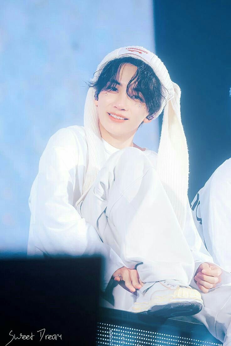 dq_n0m's tweet photo. 생일 축하해!
정한이가 행복한 한 해를 보냈으면 좋겠어! ⟡.*
#Happy_JEONGHAN_Day https://t.co/OFjGKhQLL4
