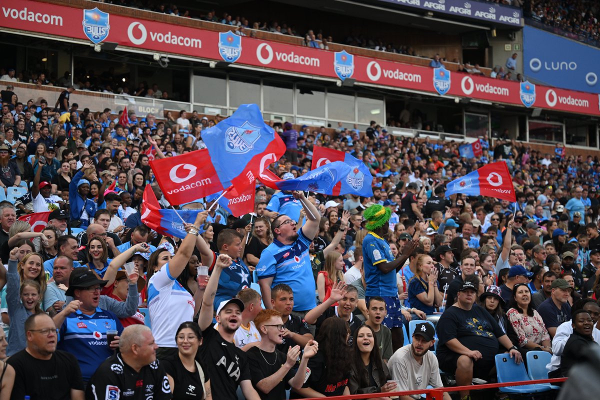 BlueBullsRugby's tweet photo. We return to ๐๐ผ๐ฟ๐๐ฟ๐ฒ๐๐ ๐๐ผ๐ณ๐๐๐ in one week๐๏ธ๐ญ
Get your tickets ๐๏ธ https://t.co/paEVm4IbaG
@Vodacom #URC | #DestinationLoftus https://t.co/cWSClkuY3X