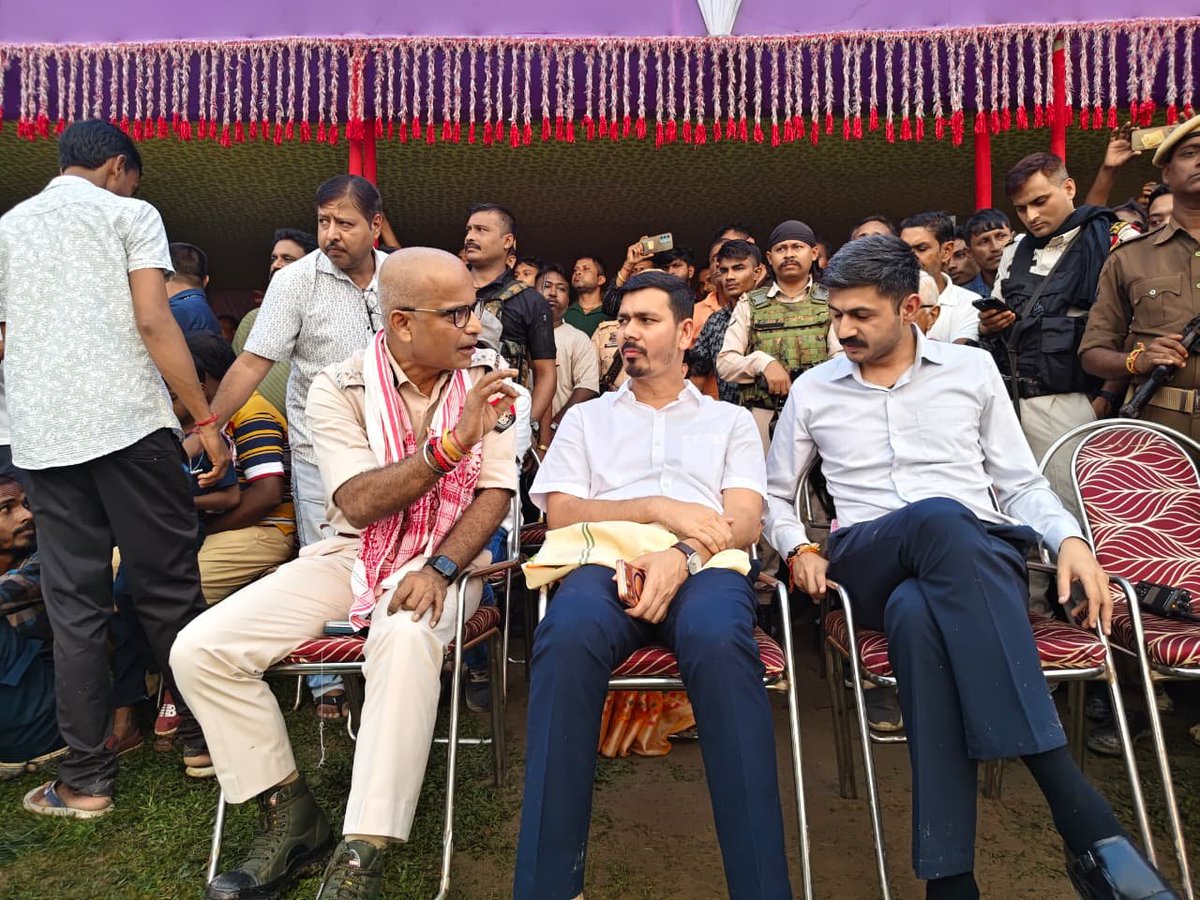 dc_hailakandi's tweet photo. Shri Jay Vikas, IAS, District Commissioner, Hailakandi, attended the final match of the MLA Dr. Milon Das Knockout Football Tournament held today at Manipur Mini Playground, featuring Krishnapur FC and Manipur Diamond Club.
@CMOfficeAssam @diprassam https://t.co/JDYwk5aPeC