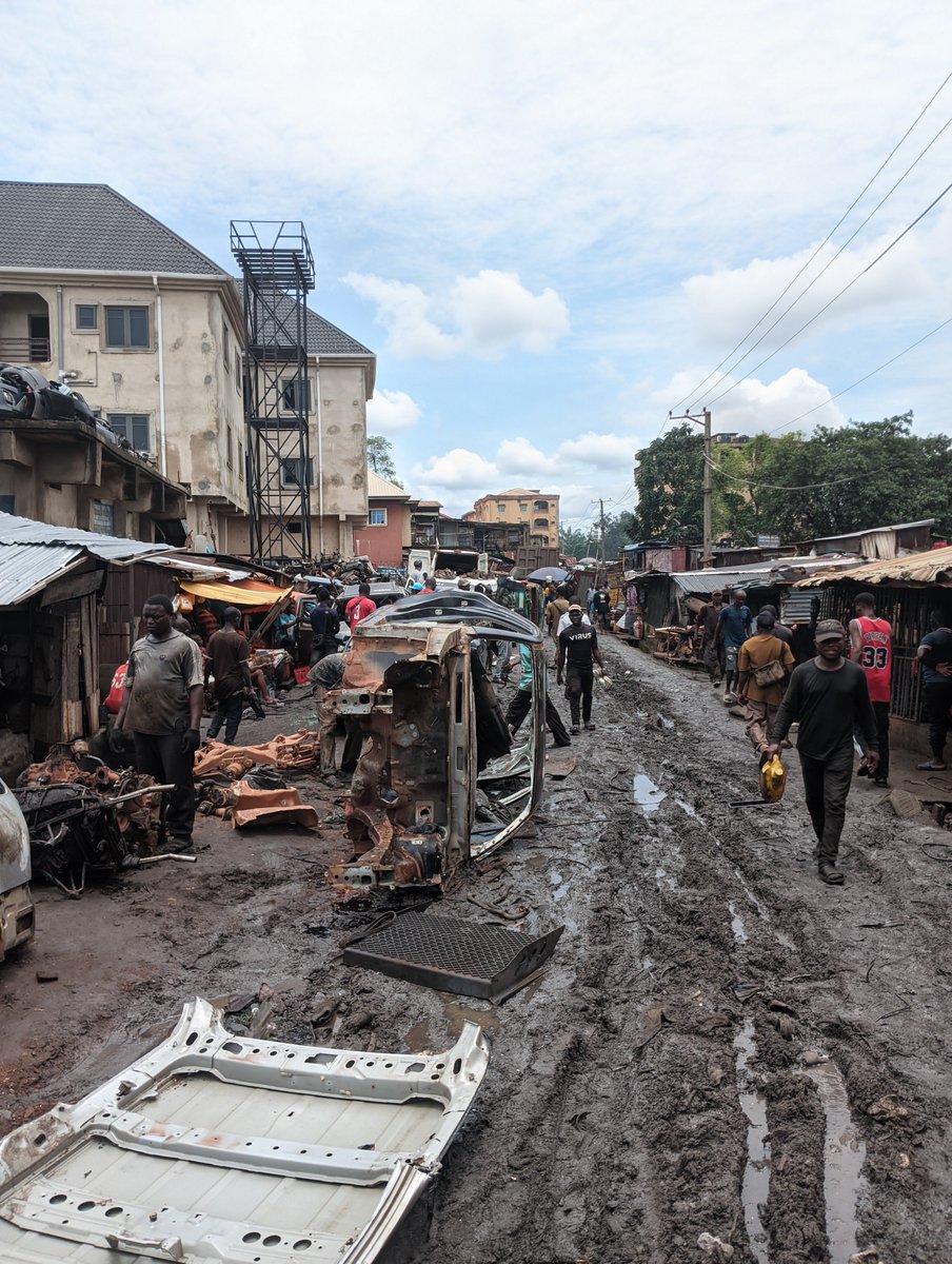 UgwuKenechukw10's tweet photo. Mgbuka, Obosi, Anambra🇳🇬
September, 2026.

Photographed By Ugwu Kenechukwu. https://t.co/GsQTNKQftq