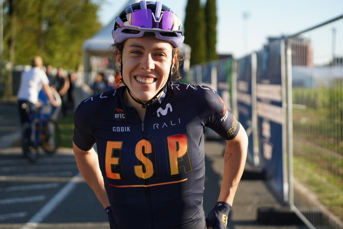 LABORALkTeam's tweet photo. #LaboralKutxaEuskadi 💜 #EuroRoad26

9. postu oso merezi bat Usoa Ostolazarentzat Europako Txapelketan 💪

Usoa ha despedido la temporada junto a las mejores ciclistas del pelotón internacional peleando y trabajando hasta el último kilómetro. Ha firmado una gran 9ª posición en una carrera durísima, decidida en la subida a Možjanca.

Lan bikaina 💜💪

📸 @RFECiclismo