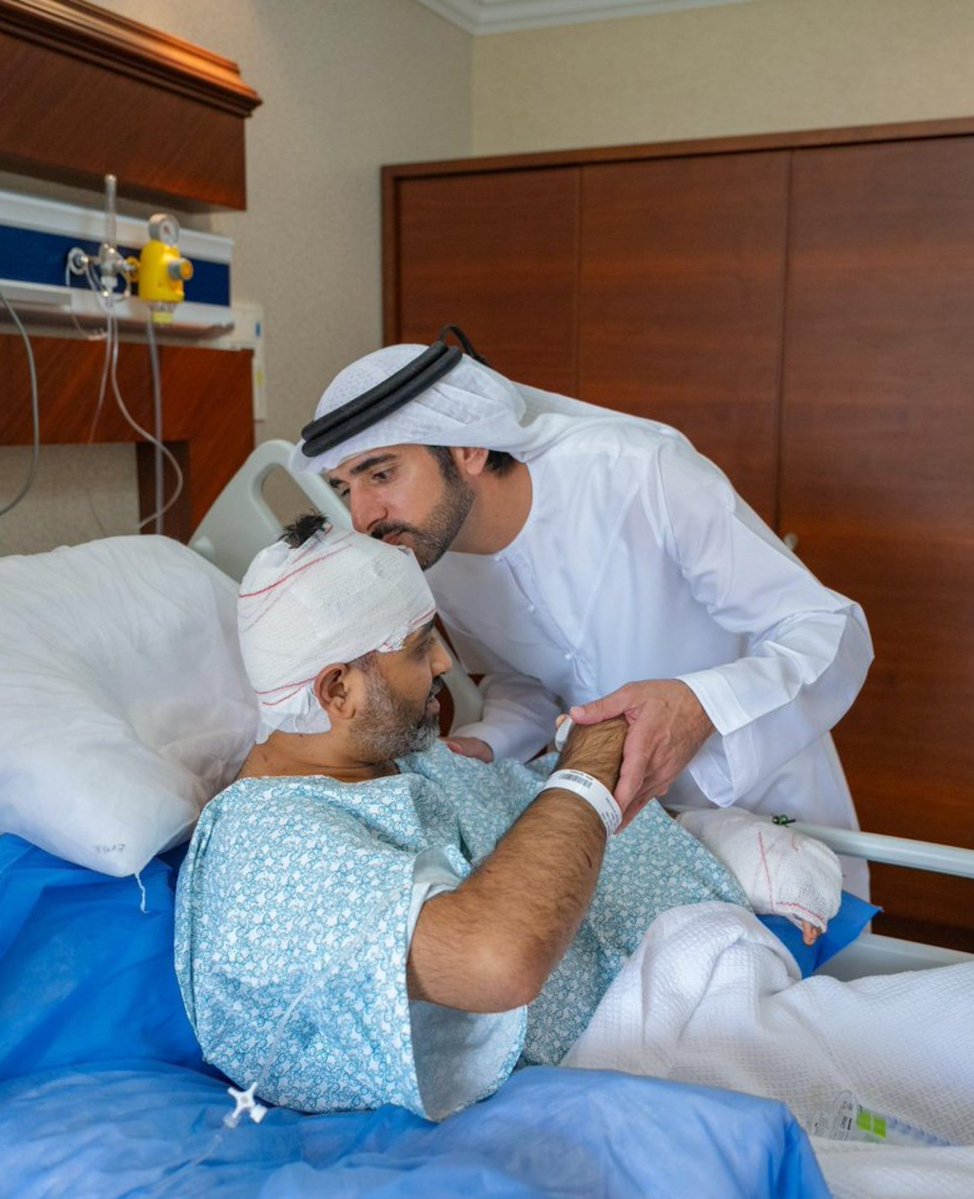 MadhuriDaksha's tweet photo. A powerful gesture by Crown Prince Hamdan, honouring Captain Smit MachchharтАЩs courage and commitment to saving lives.
#CaptainSmitMachhar #IndianPilot #Israel #Netanyahu #AbuDubai #PrinceHamdan https://t.co/g2vTPrQj9l