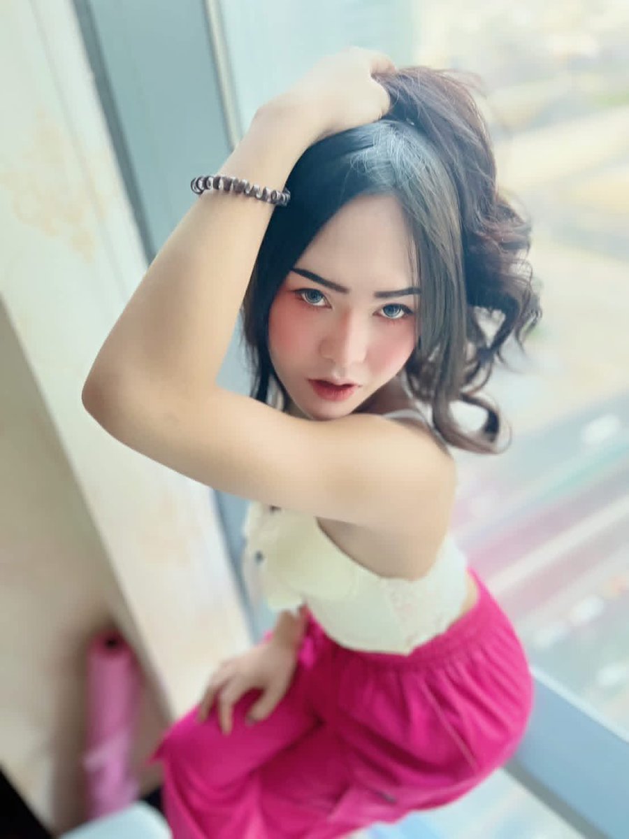 sceineryi's tweet photo. #ladyboy_saudi. ㅤ
#ladyboy_riyadh. ㅤ
#ladyboy_both_in_riyadh,
#riyadh, #saudi.
#ladyboy_sadubai. https://t.co/1tf8Wm5XFE