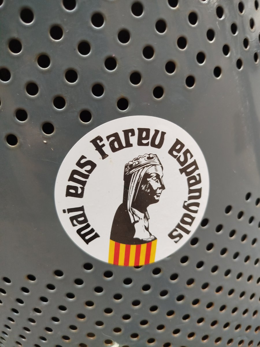 EiMemoria's tweet photo. Mai ens fareu espanyols! https://t.co/TnzZoDdaNY