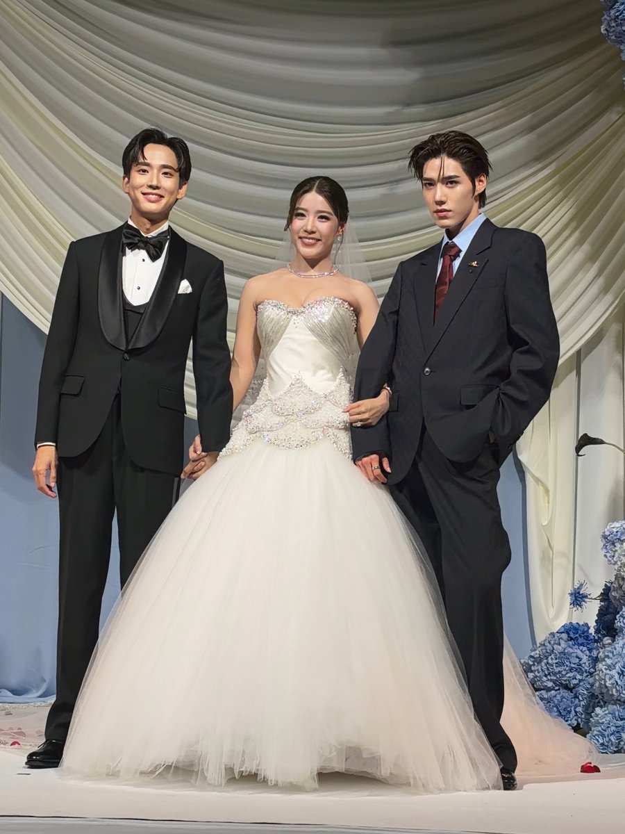 _muffinp's tweet photo. น้องชายเจ้าสาวหล่อมากแห่งปีจิงๆคับ โหน้องพีพีอะㅠㅠ
#PPKritt https://t.co/YuhJE6pGKq