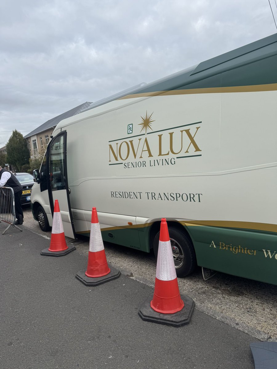 ThorpeGuide's tweet photo. The Nova Lux Express in full force, for today only!

#ThorpePark #ThorpeGuide #FrightNights https://t.co/BnY6tSPOMZ