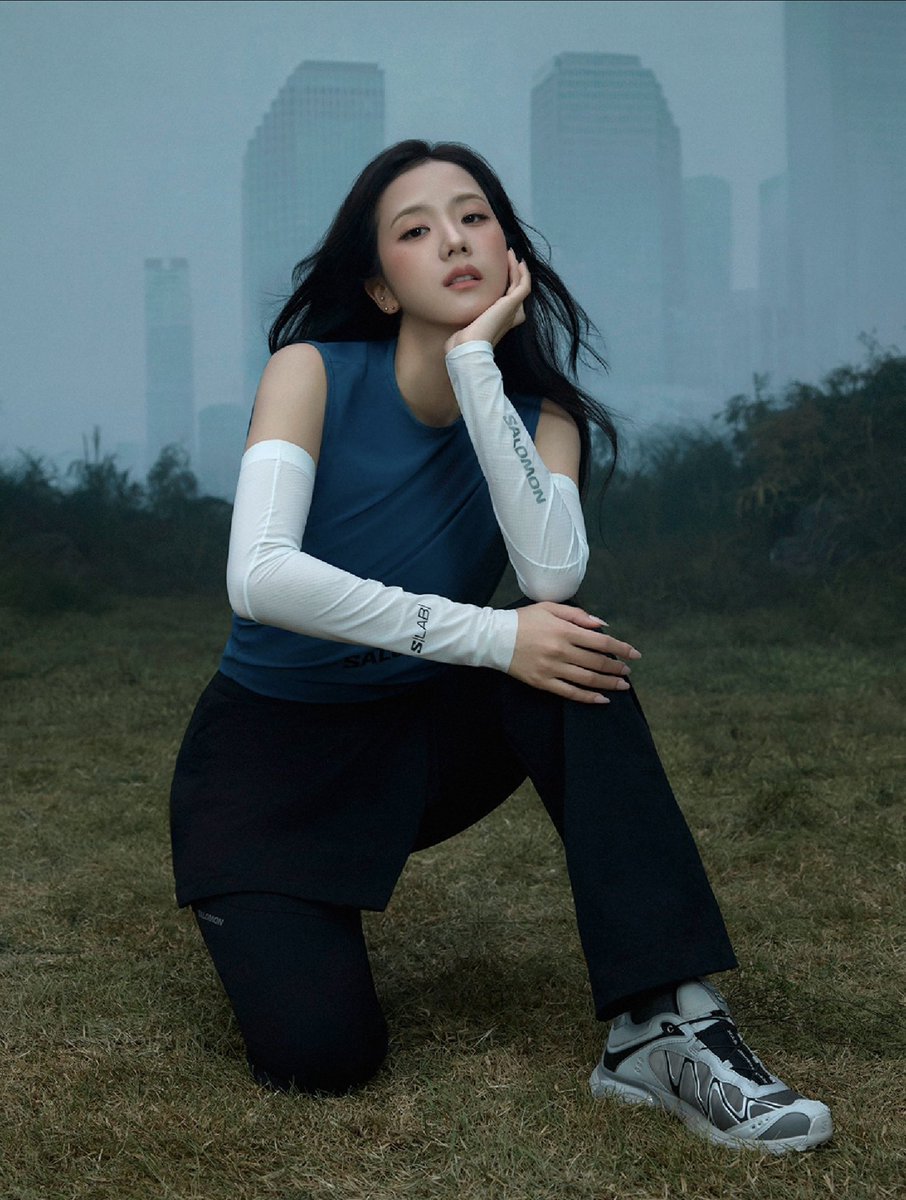 hiroppi_sp's tweet photo. Jisoo’s first global campaign featured in Salomon website.

Can’t wait for October 7!!

🔗https://t.co/ncVAlOokyg https://t.co/mOknbUJBtT