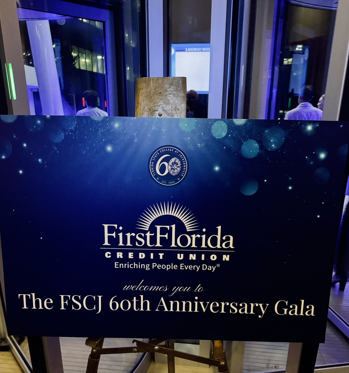 FirstFloridaCU's tweet photo. Last night, First Florida proudly presented the FSCJ 60th Anniversary Diamond Gala 💎 celebrating #60years of education and workforce development in Northeast Florida. 

Cheers to @FSCJ_Official 🥂as they continue building pathways for students in our community. Go #MantaRays! 🤙 https://t.co/84B4eVMx1q