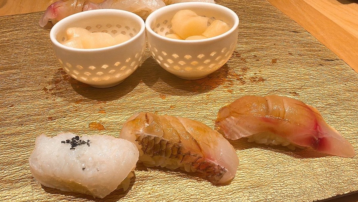 pp11894's tweet photo. お仕事終わりに、仲良しのお友達とお寿司🍣コスパ良くて、美味しかった🧸💖 https://t.co/JYJXjEzru1