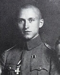 jungerslop's tweet photo. A lyric translated from the opening of Ernst Jünger’s World War I diary. https://t.co/0Nuwts3myj