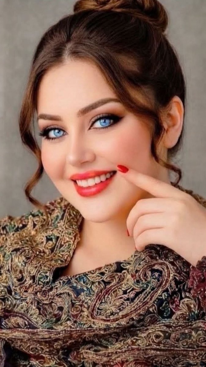 DeRghDxJ7j4ywuJ's tweet photo. ❤️●❤️
●لآنَـ؏ـرف ڨيمة مَن نُحِبُّ 
●إِلآحين يـغيبون ڤلآ تؤچلوآ ٱلَمحــَـبهَ 
●فآالآيام تَمـضي والـ؏ُـمر لآينتظر👌
#مسـآآٍْآٍٍْْآٍٍٍْْْآٍٍْْآٍْءٱلگرز🍒
للڨلوب ٱلتي نعزها ولآيمگن أَن ننسآها مهمآبعدت ٱلمسآڤات وٱنڨطعت ٱلإتصالآت ڤهمسآت ٱلأَحبة لآترحل بل تبڨى مزروعةڤي نبض ٱلڨلُوب❤️ https://t.co/g105uaKfUs