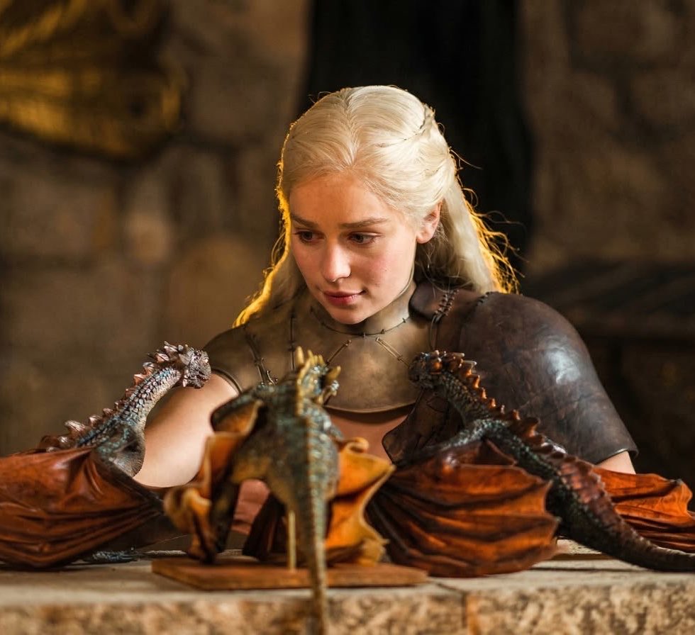 dremonios's tweet photo. 🚨 AGORA | Lula promete proclamar Daenerys padroeira dos dragões se reeleito: “Quando ninguém mais acreditava em ovo de dragão, essa mulher foi lá e chocou três.” https://t.co/uJUO9gSsn7