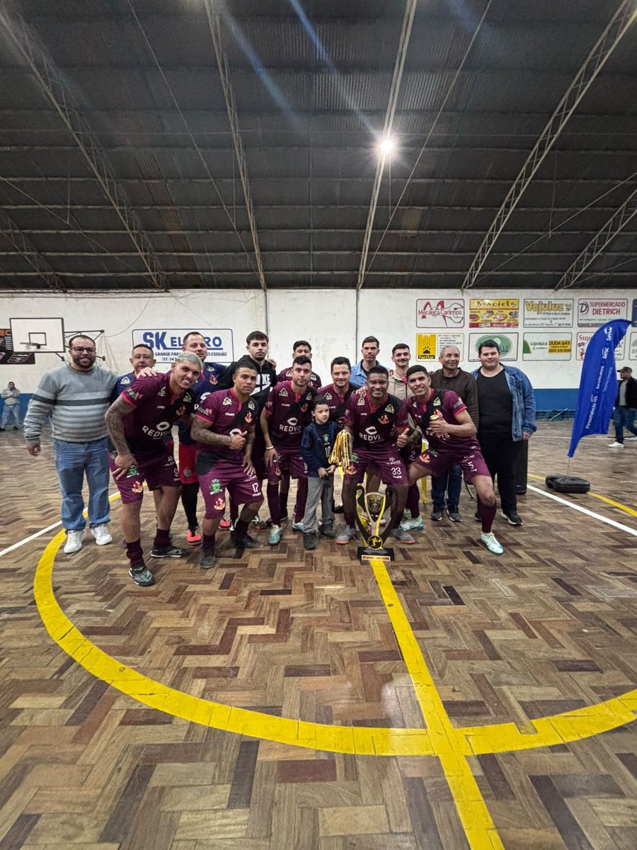 mago_producoes's tweet photo. Adm tava sem internet, postando agora os dois vice campeonato da Mago
Em Sentinela, tempo normal 3x3 e derrota nos pênaltis
Em Tapes pelo fechado, derrota por 3x2
#ÉaMago
#VamosPorMais https://t.co/DT7DtQEFop