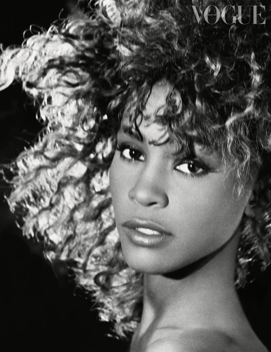 kycvntg's tweet photo. Whitney Houston, (1986) by Steven Meisel https://t.co/UjivYkVhD0
