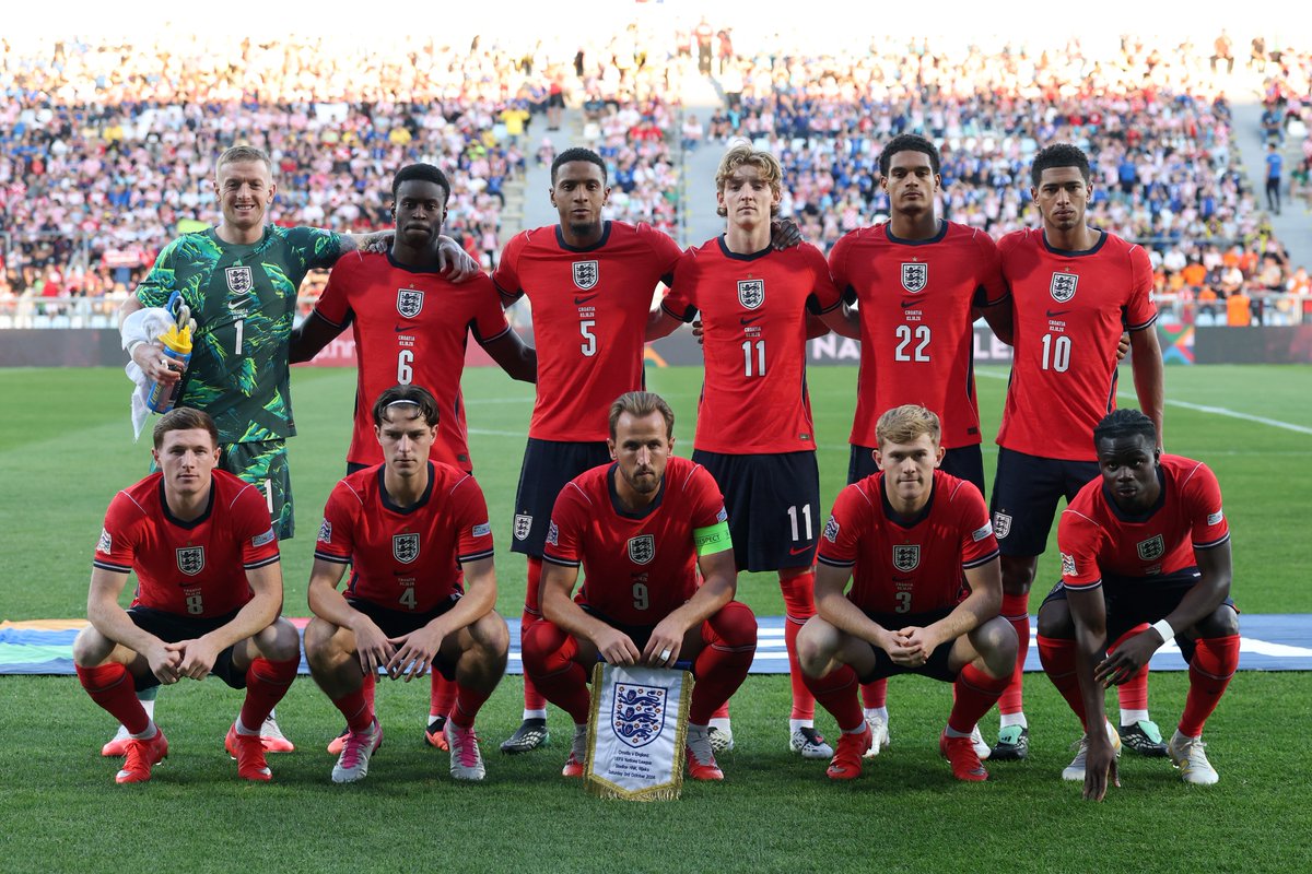 England tweet picture