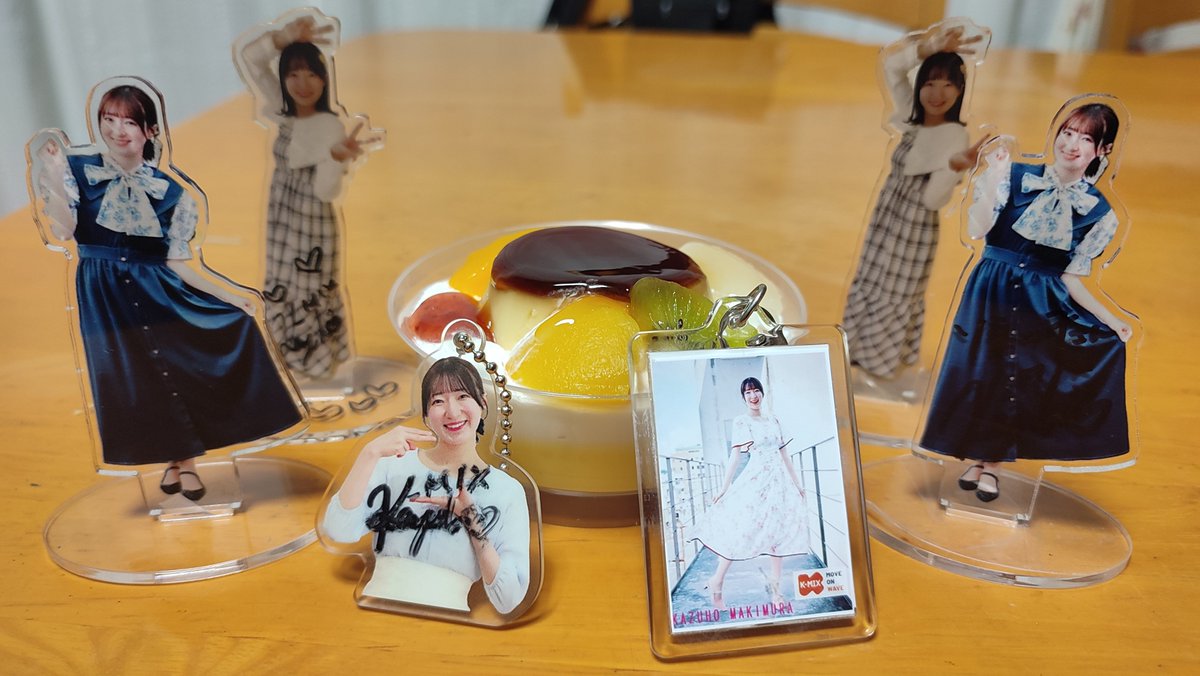 sone_chi1006's tweet photo. まきむーお誕生日おめでとうございます🎉🎂いつも素敵な声、笑顔、元気届けてくれてありがとう📻️🎤素敵な一年になりますように💐🌸
第二章応援してますよ👍️
#牧村一穂生誕祭 https://t.co/9R9zxDgWOM