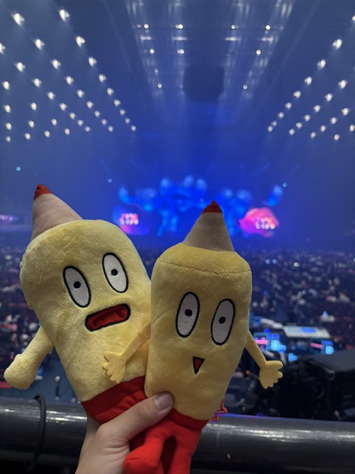 concert_tv6's tweet photo. マカロニえんぴつ 2026
マカえん #マカロックツアーvol22
10/3(土)大阪城ホールDAY1

🔸ツアー初日セトリ更新
🔸「あなたのことが大好きです。マカロニえんぴつでした。」
⇩
■セトリ /座席表/感想レポ更新✍
https://t.co/Vw0a0aDqQR

#マカロニえんぴつ #macarock
#マカロックツアー
#大阪城ホール https://t.co/JfRoDZ3UX2