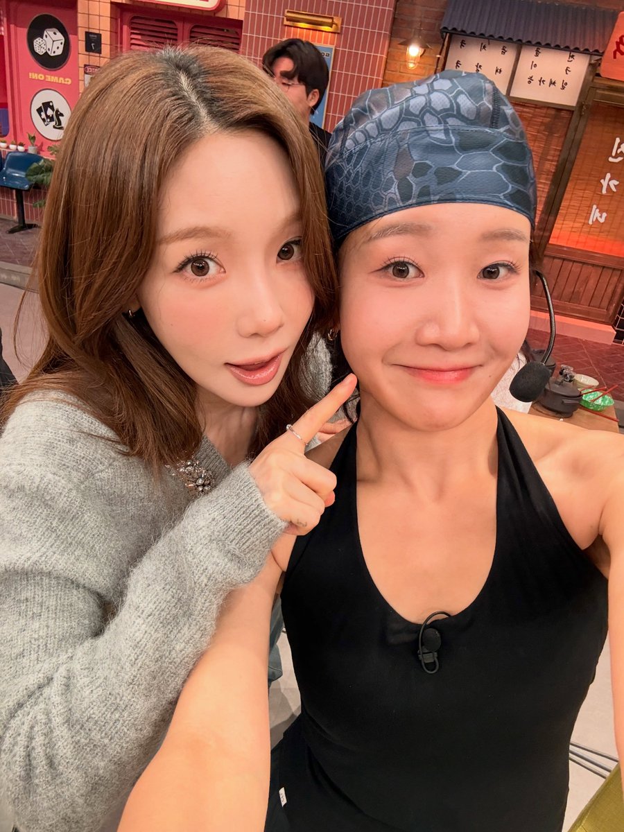 309KTYSS's tweet photo. Taeyeon from Kim Jiyu IG post 💜

261003 #태연 #놀라운토요일 @TAEYEONsmtown https://t.co/auA9ViUUJz