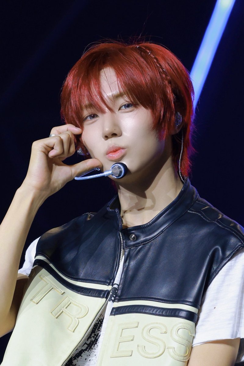 httpssmcokr's tweet photo. 261003 보고싶었어요오 성민잉🥺#성민 #안성민 #크래비티 #CRAVITY https://t.co/dx2n7Cz6x7