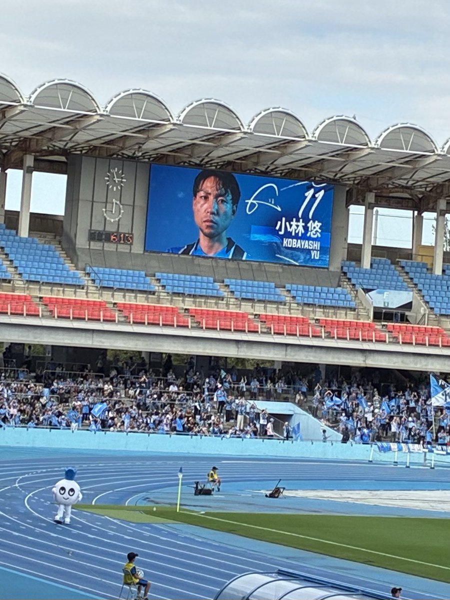 remiohiroshi's tweet photo. U21の試合に9,474人!僕も11番着てゴールに泣いたよ
#小林悠 #川崎フロンターレ #frontale https://t.co/h7lGBPfCg5