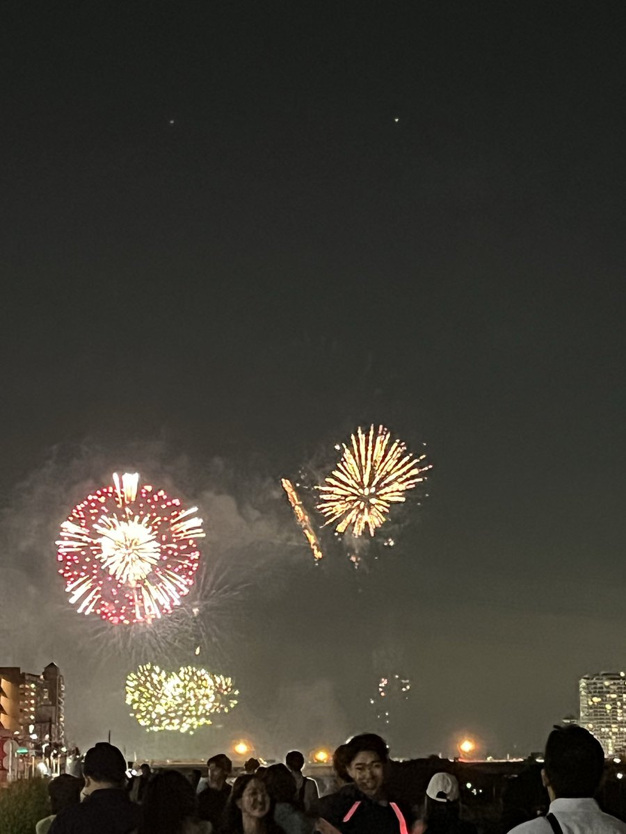 kanta4528's tweet photo. 多摩川の花火大会🎆
ましろとツーショッ‼️ https://t.co/iOc9iXGHU1