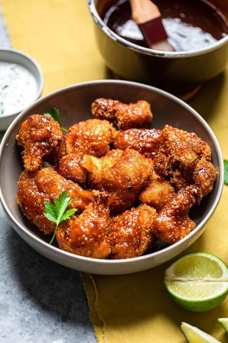 LDYPrefers2Save's tweet photo. #Vegan #Gameday Wings from #makeitdairyfree. See the recipe at: https://t.co/NW82RoLsAg #Saturday #plantbased https://t.co/8tGbGvV0u8