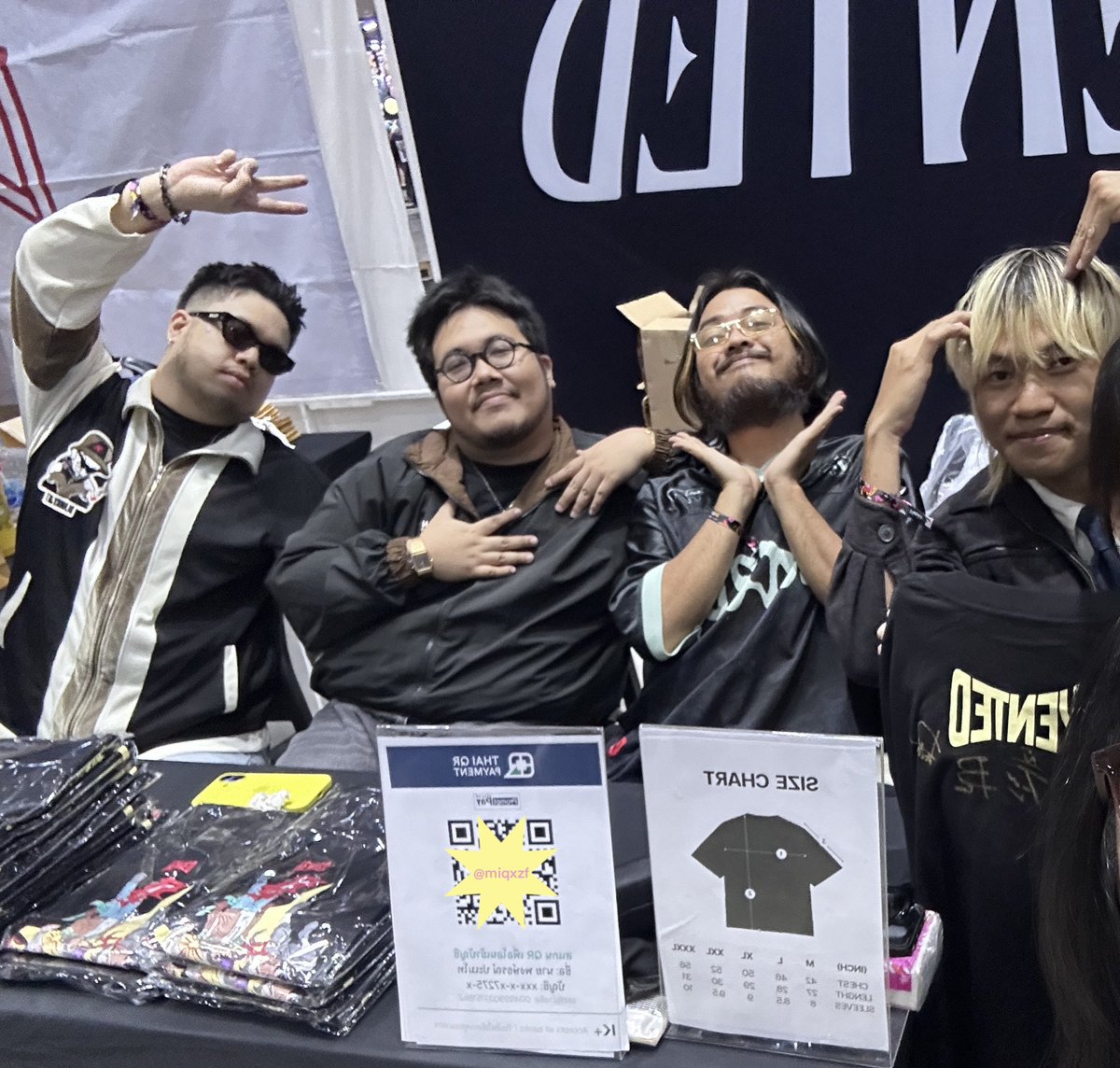 miqxzf's tweet photo. Wts ᯓ★

— Yented Squad t-shirt : 890฿

— Size L 46” ลายเซ็นสด (ของจริงชัดกว่าในรูป)

— ไม่เคยใส่ ไม่เคยซัก เก็บอย่างดี

🚚 free shipping 

[ Dm / Mention ]

#เสื้อวง #เสื้อวงไทย #ตลาดนัดyented #เสื้อyented #yented https://t.co/66mQBMyKf9