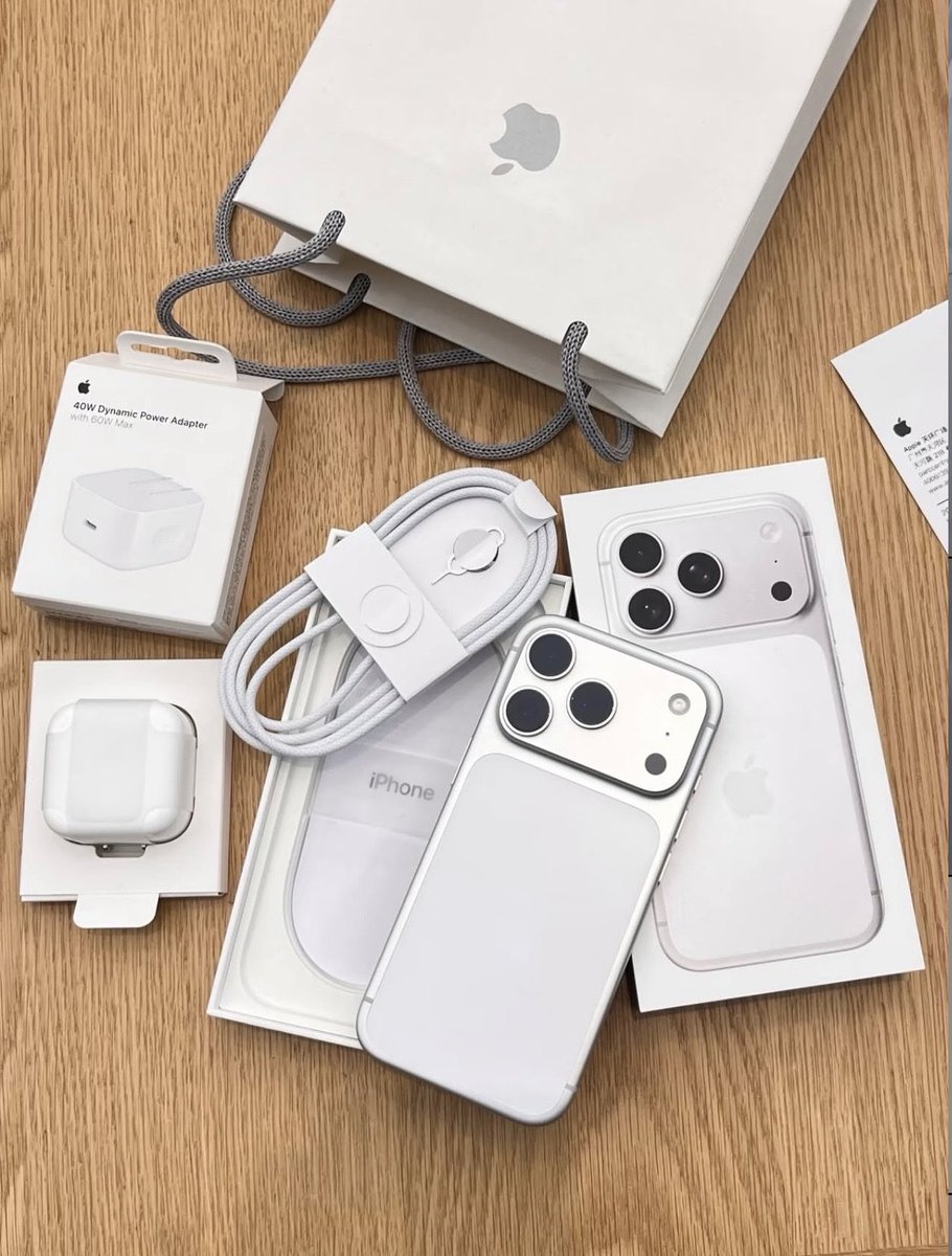 khalil_iskapple's tweet photo. 17pro max 256 esim 
🏷️745.000f cfa 

 Accessoires Offerts : 
AirPods og , Chargeur, Protège & Blindé 

Échange possible📲📱

AUTHENTIC Canada 🇨🇦 
Sur facture & garantie 

Produits authentique apple qui proviennent direct de l’industrie apple 

+221 78 117 05 16 
+221 78 597 01 01
Retweet❤️🙏🏾