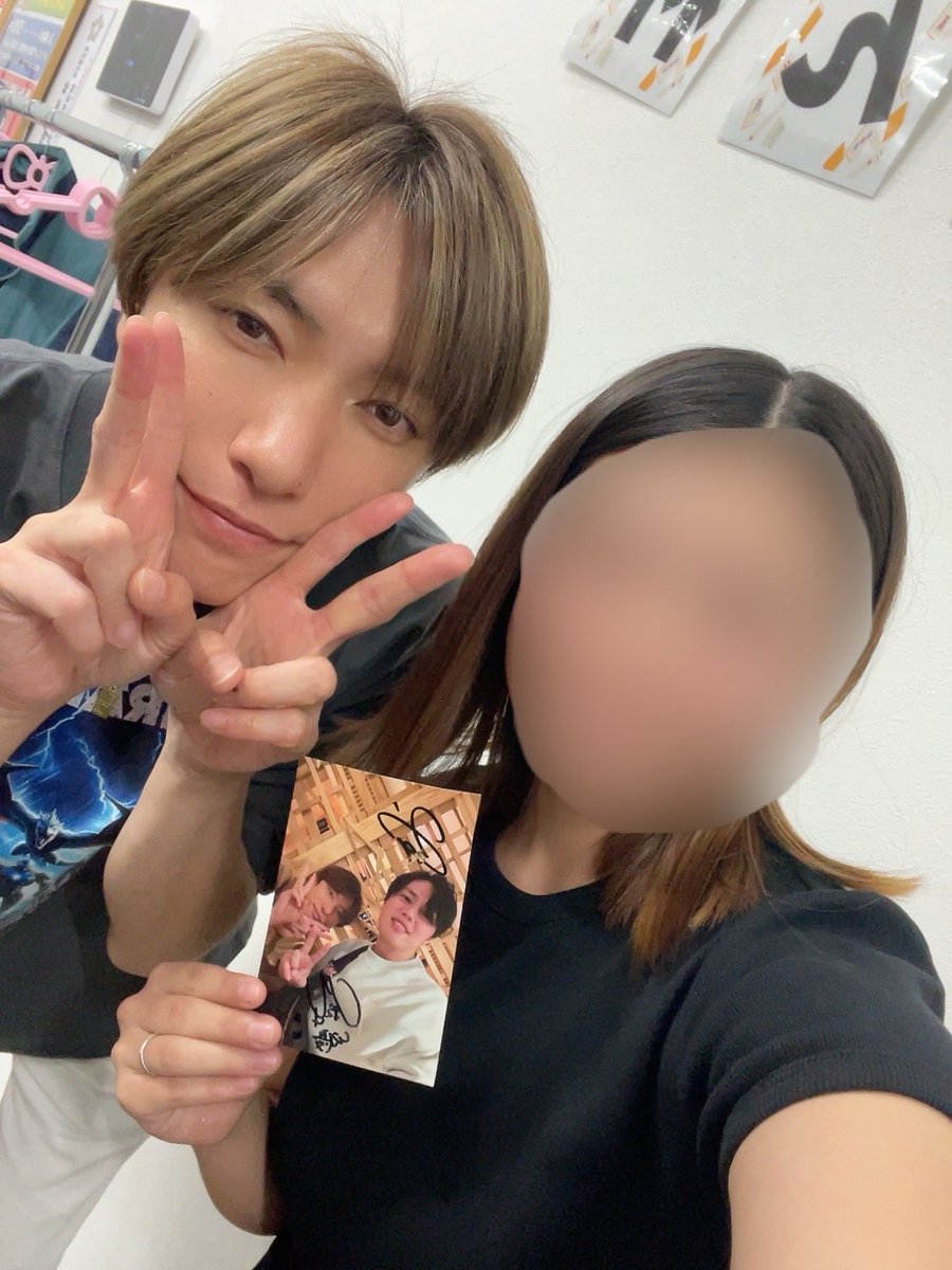 ysnmo_98's tweet photo. 産後1発目のぽんぽん杯🀄️
仲林さんとは2度目まして、優さんとは初めまして🏴‍☠️
今日も楽しかったです🫶🏻🫶🏻
ありがとうございました✨ https://t.co/hfkLaTeWs1