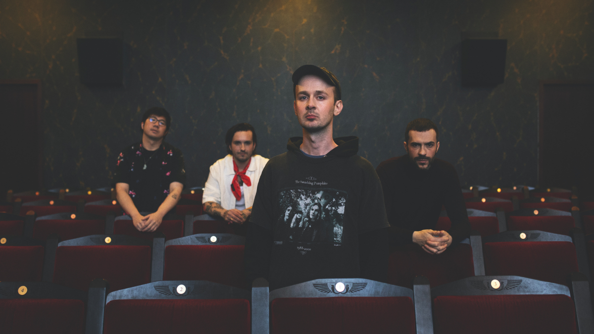 Distorted_Mag's tweet photo. Watch a new music video from Paerish here on Distorted Sound! @SideOneDummy @majorpress https://t.co/LDoNSMAr12 https://t.co/upAWOqsoX2