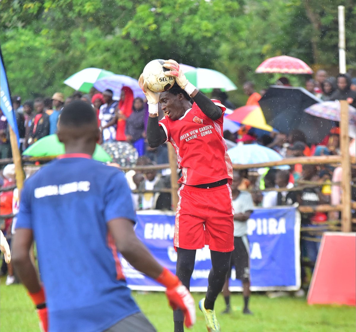 GombaFcLions's tweet photo. The winning Lions, Butambala in tears.
#WeEitherWinOrTheyLose
#WeAreTheLions
#FfeTuliko
Tovimba nga tova Gomba
#Gomba Nsi
@bbstvug @NBSportUg @robert_serwanga https://t.co/uu2faeUhRq